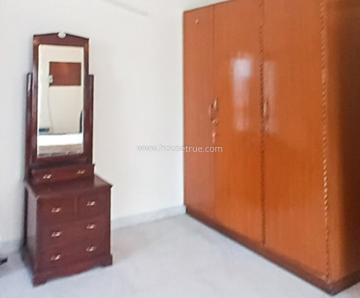 2 BHK Flat For Rent in Defence Colony