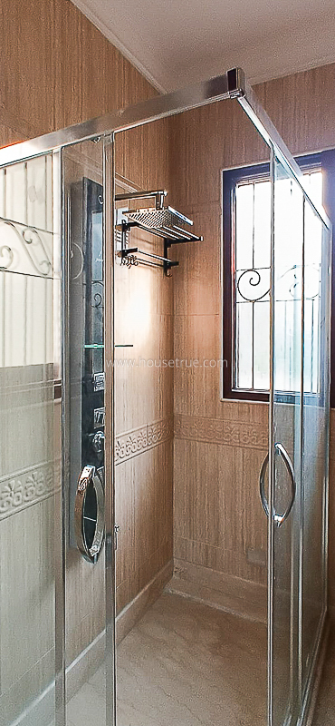 3 BHK Flat For Rent in Defence Colony