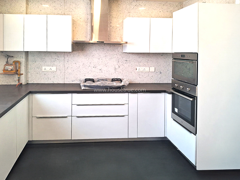 3 BHK Flat For Rent in Defence Colony