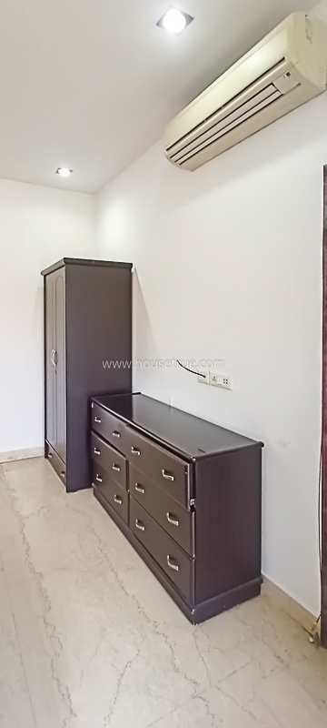 2 BHK Builder Floor For Rent in Defence Colony