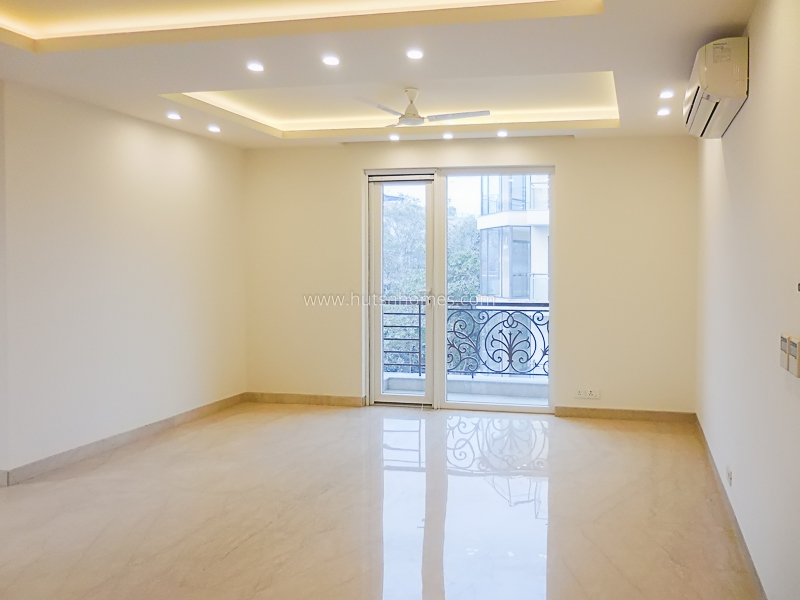 4 BHK Flat For Rent in South Extension 2