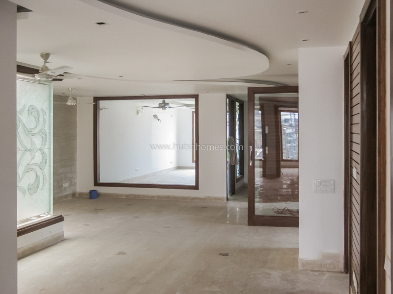4 BHK Flat For Rent in Greater Kailash Part 1