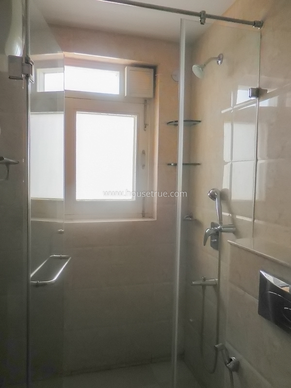 3 BHK Builder Floor For Rent in Defence Colony