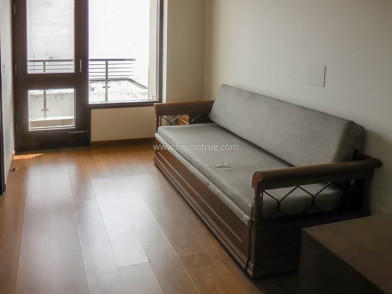 3 BHK Builder Floor For Rent in Defence Colony