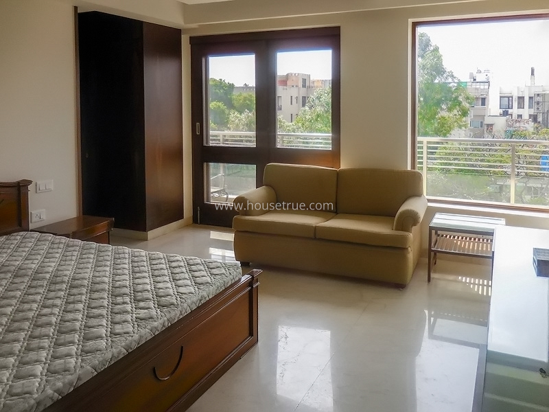 3 BHK Builder Floor For Rent in Defence Colony