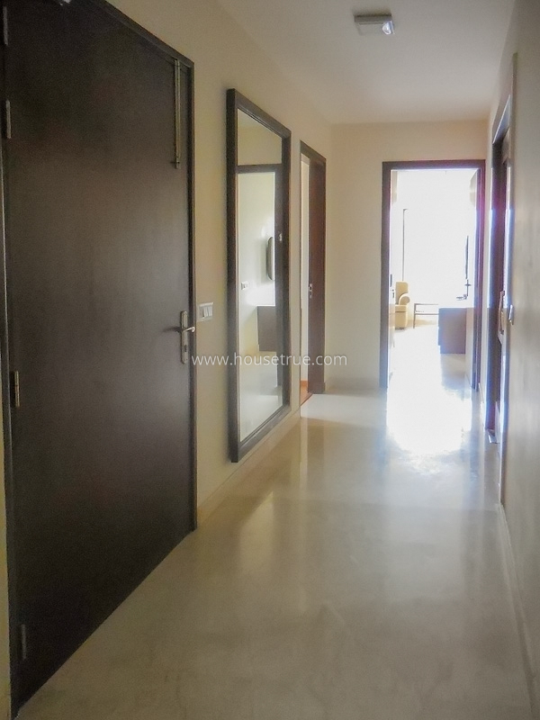 3 BHK Builder Floor For Rent in Defence Colony