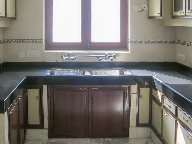3 BHK Flat For Rent in Vasant Vihar