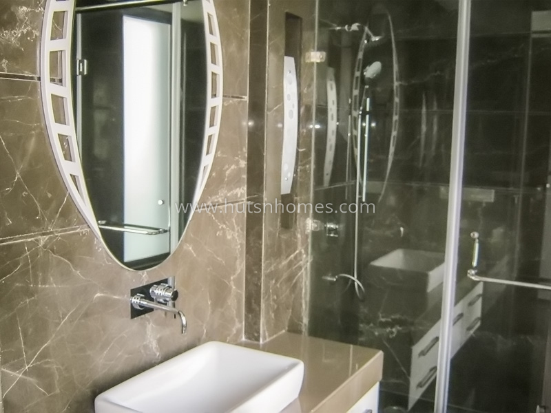 4 BHK Flat For Rent in Vasant Vihar