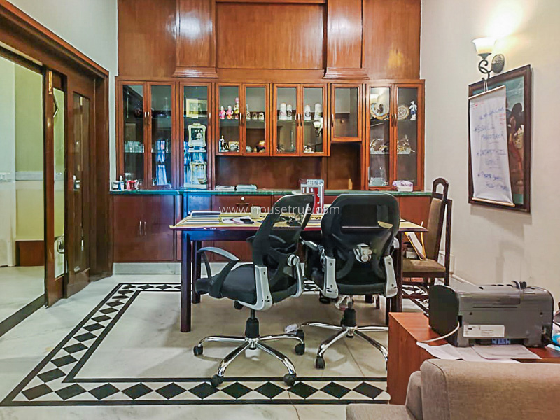 4 BHK House For Rent in Panchsheel Enclave