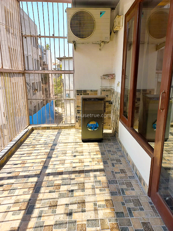 4 BHK Flat For Rent in Defence Colony