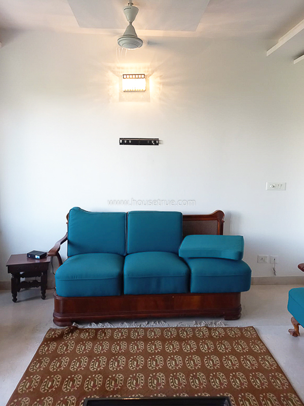 4 BHK Flat For Rent in Defence Colony