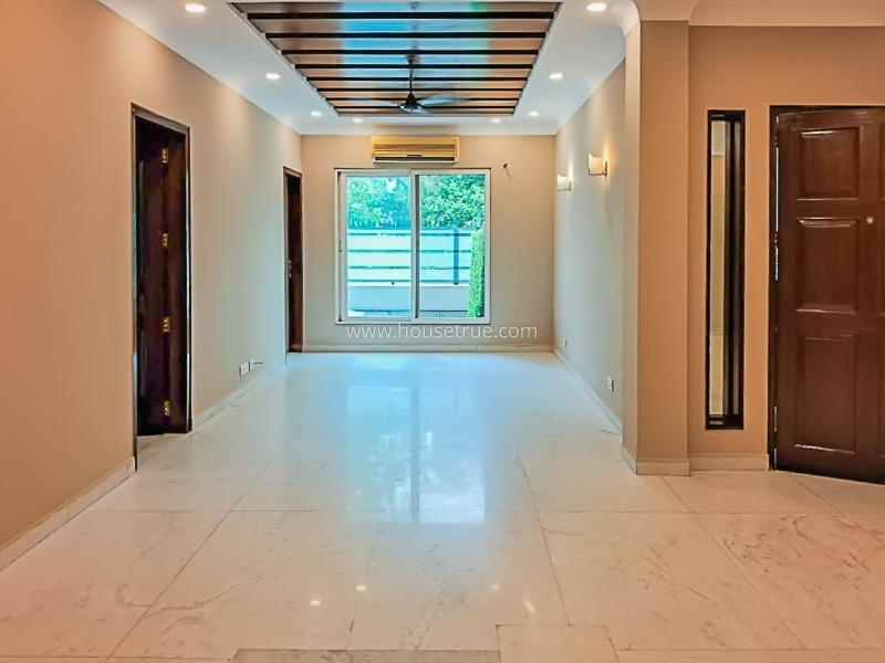 3 BHK Flat For Rent in Defence Colony