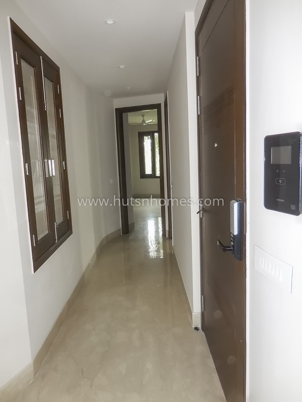 3 BHK Flat For Rent in West End Colony