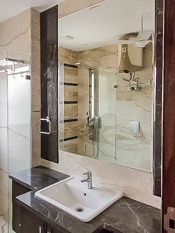 4 BHK Builder Floor For Rent in Defence Colony