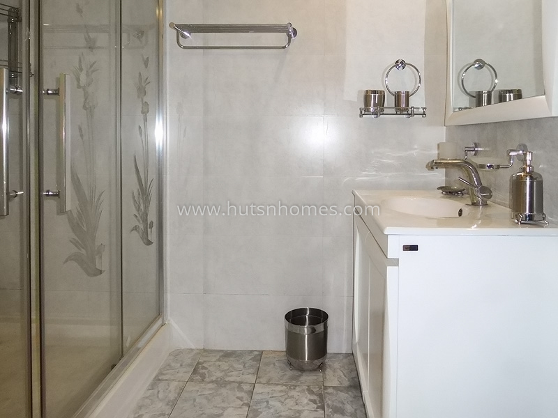 4 BHK Flat For Rent in Gulmohar Park