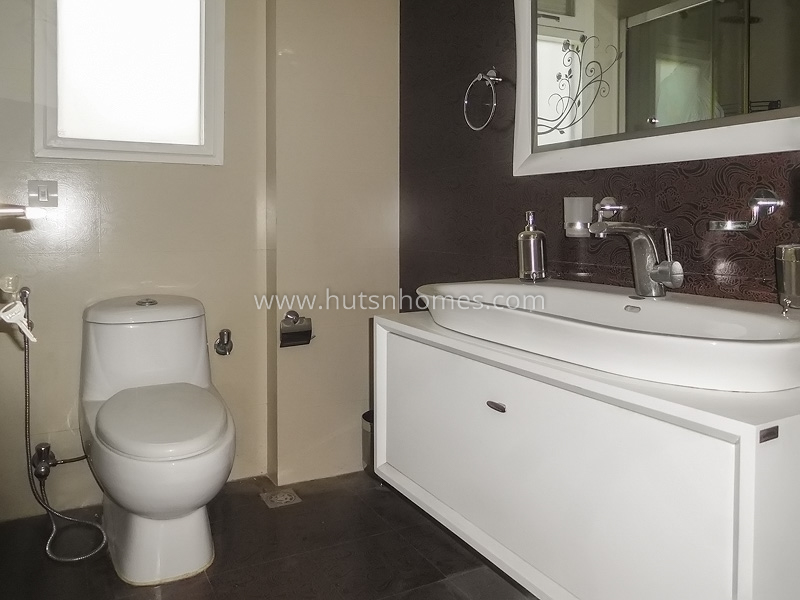 4 BHK Flat For Rent in Gulmohar Park