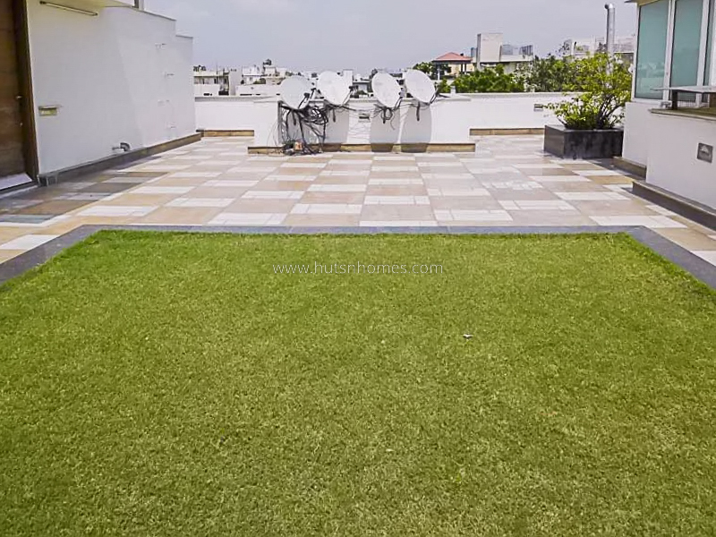 3 BHK Builder Floor For Rent in Defence Colony