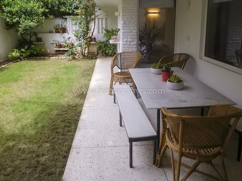 2 BHK Flat For Rent in Defence Colony