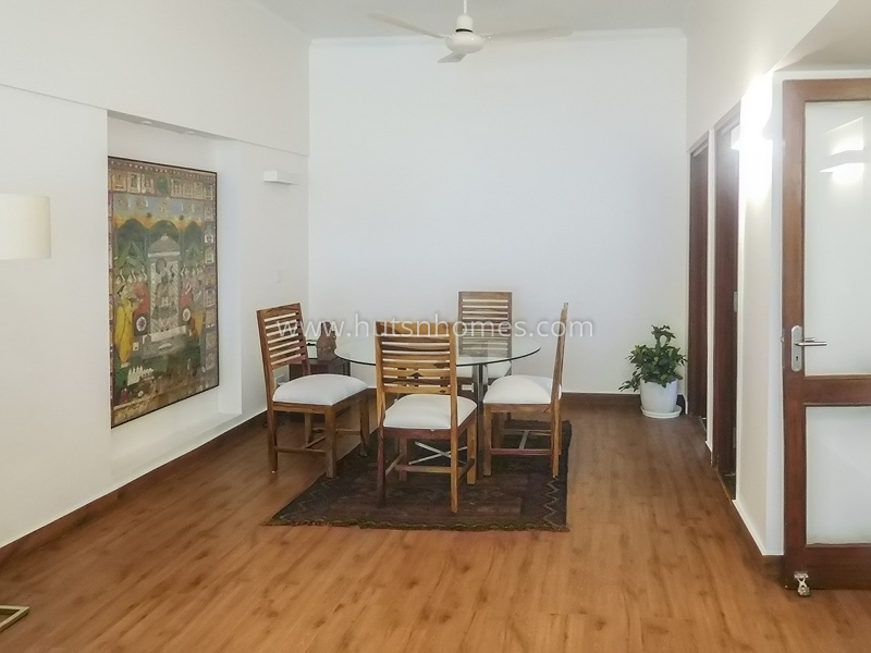 2 BHK Flat For Rent in Defence Colony