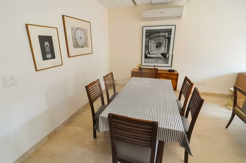 3 BHK Builder Floor For Rent in Jangpura Extension