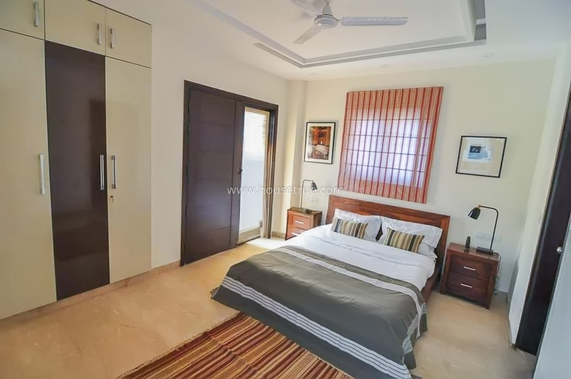 3 BHK Builder Floor For Rent in Jangpura Extension