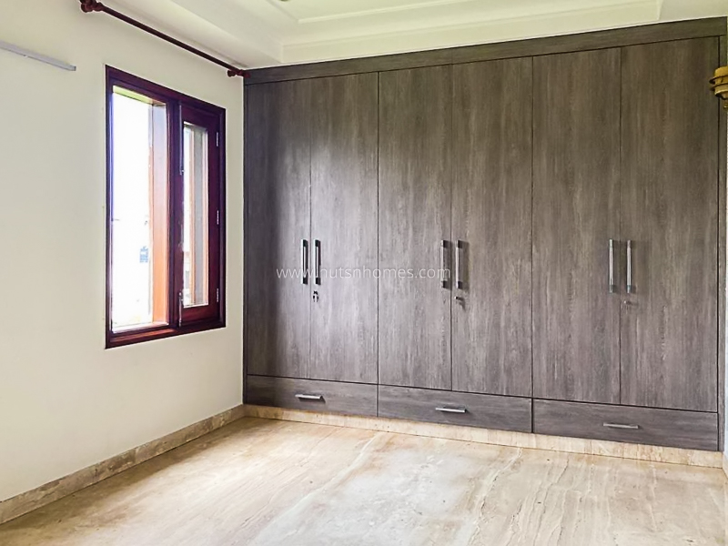 3 BHK Builder Floor For Rent in Pamposh Enclave