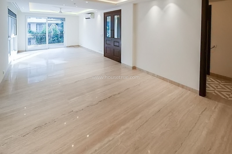 4 BHK Flat For Rent in Defence Colony