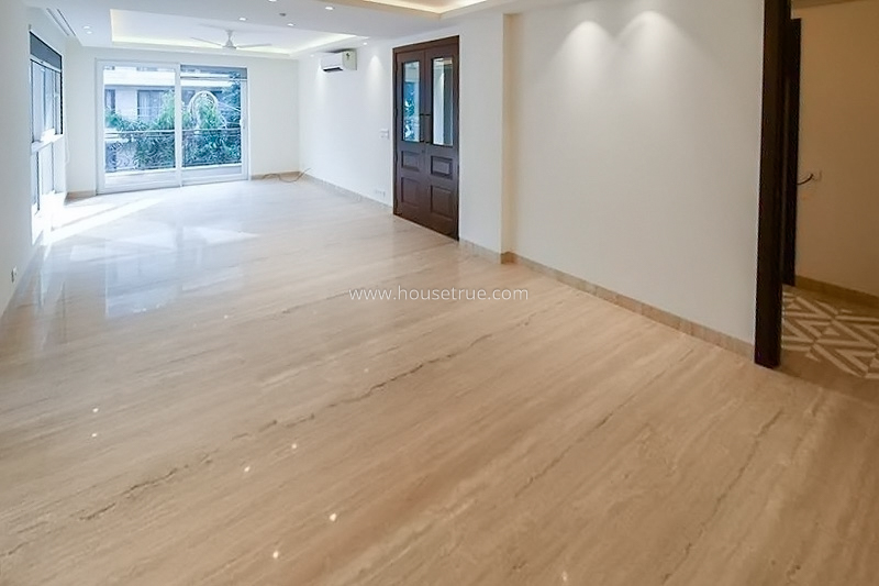 4 BHK Flat For Rent in Defence Colony