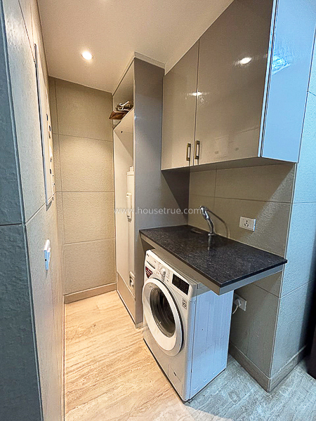 4 BHK Flat For Rent in Defence Colony