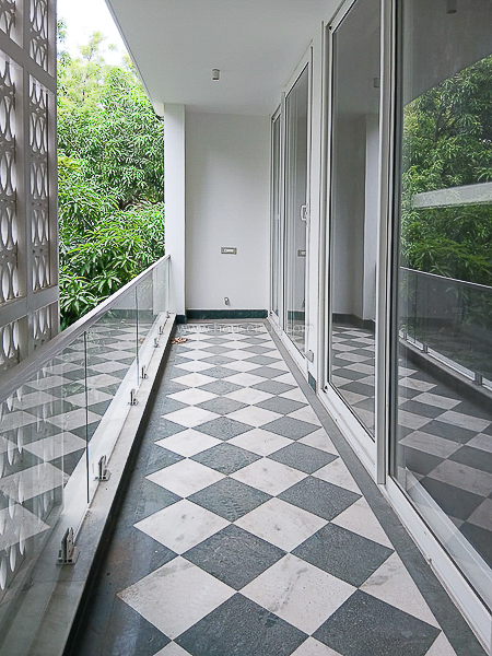 3 BHK Builder Floor For Rent in Defence Colony