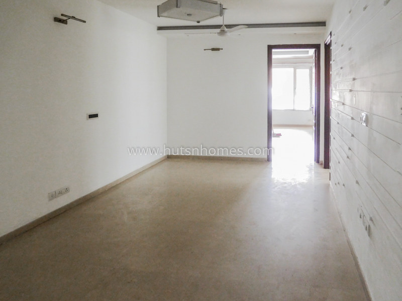 3 BHK Flat For Rent in Anand Niketan