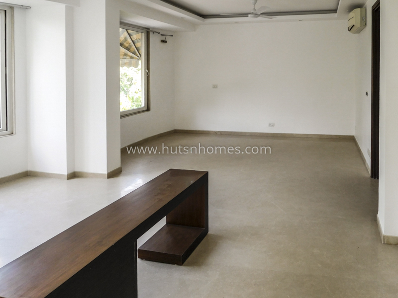 3 BHK Flat For Rent in Anand Niketan