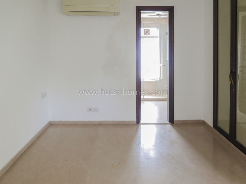 3 BHK Flat For Rent in Anand Niketan