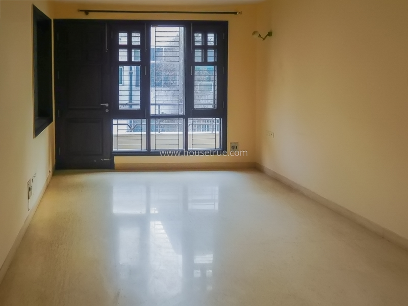 3 BHK Flat For Rent in Jangpura