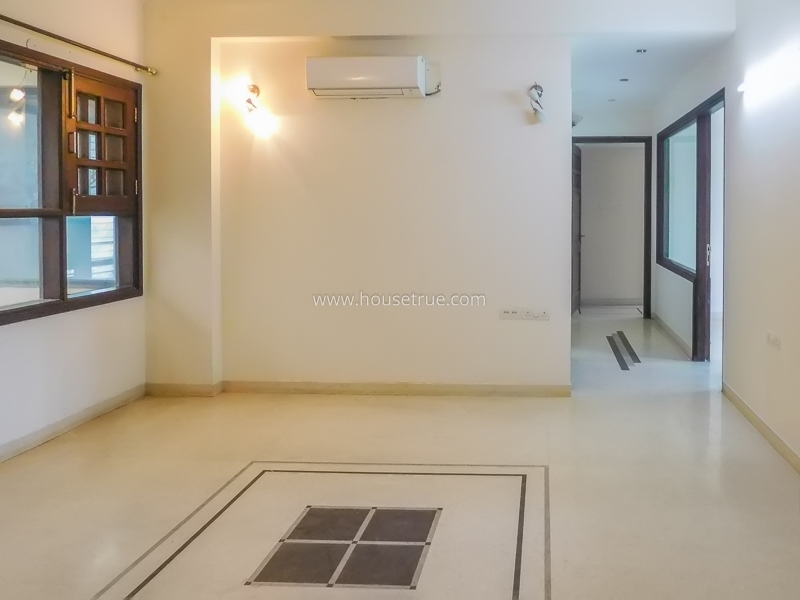 3 BHK Flat For Rent in Jangpura
