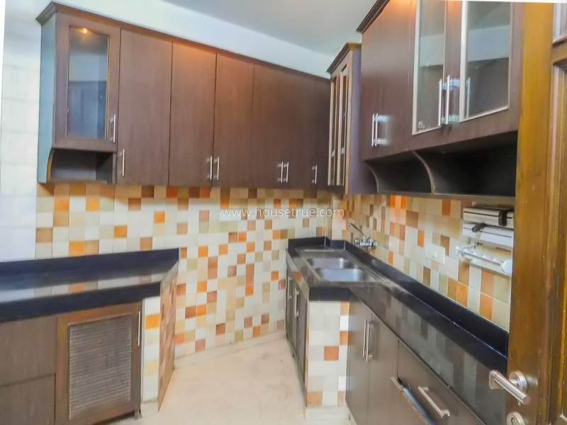 3 BHK Flat For Rent in Jangpura