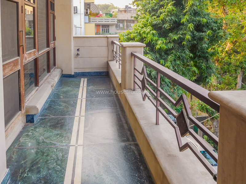 3 BHK Flat For Rent in Jangpura