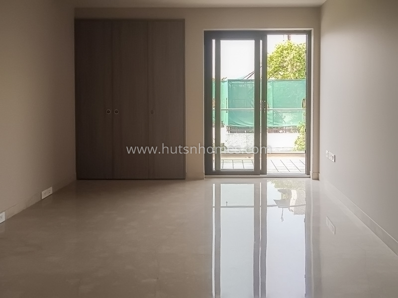 3 BHK Flat For Rent in Vasant Vihar