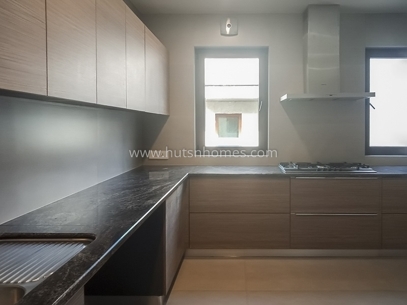 3 BHK Flat For Rent in Vasant Vihar