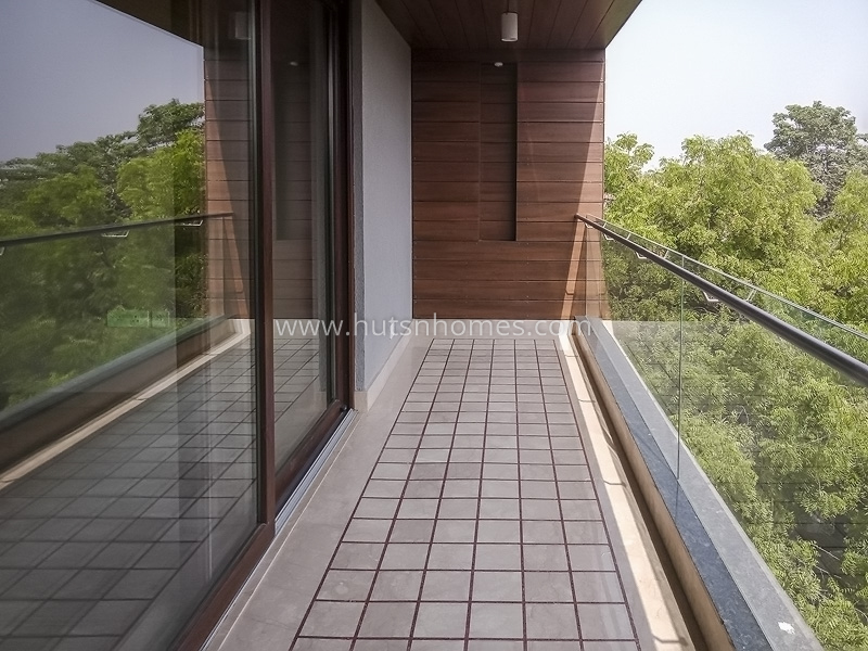 3 BHK Flat For Rent in Vasant Vihar