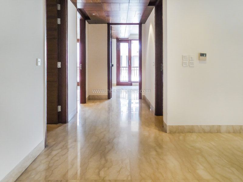 4 BHK Flat For Rent in Vasant Vihar