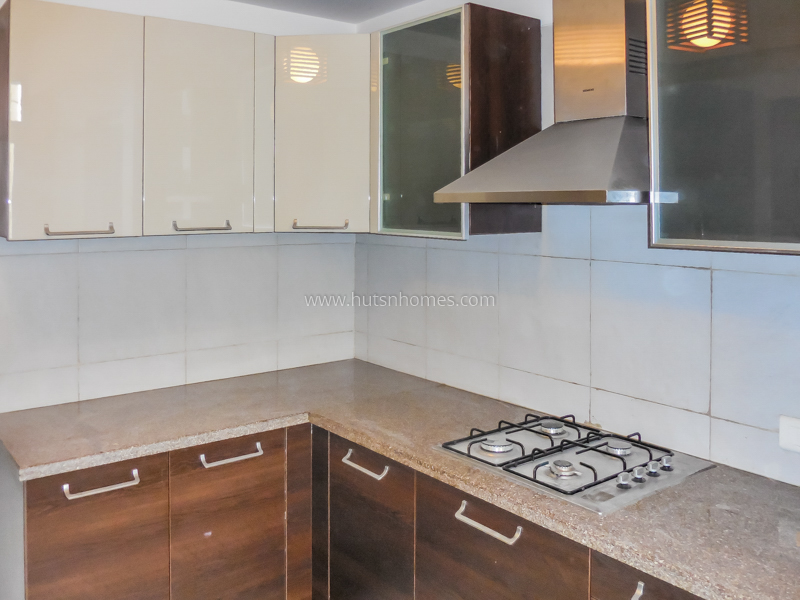 3 BHK Condo For Rent in Golf Course Road