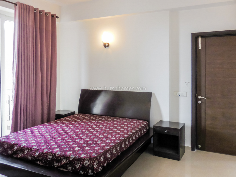 3 BHK Condo For Rent in Golf Course Road