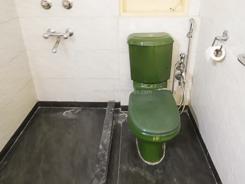 4 BHK Flat For Rent in Greater Kailash Part 1