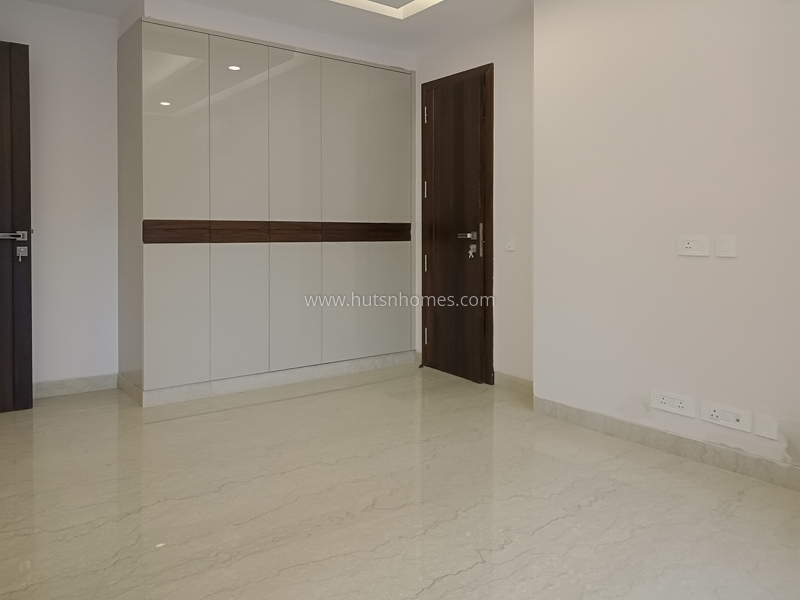 4 BHK Builder Floor For Rent in Vasant Vihar