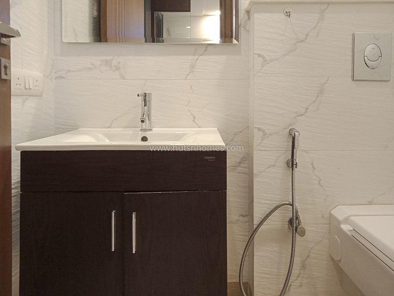 4 BHK Builder Floor For Rent in Vasant Vihar