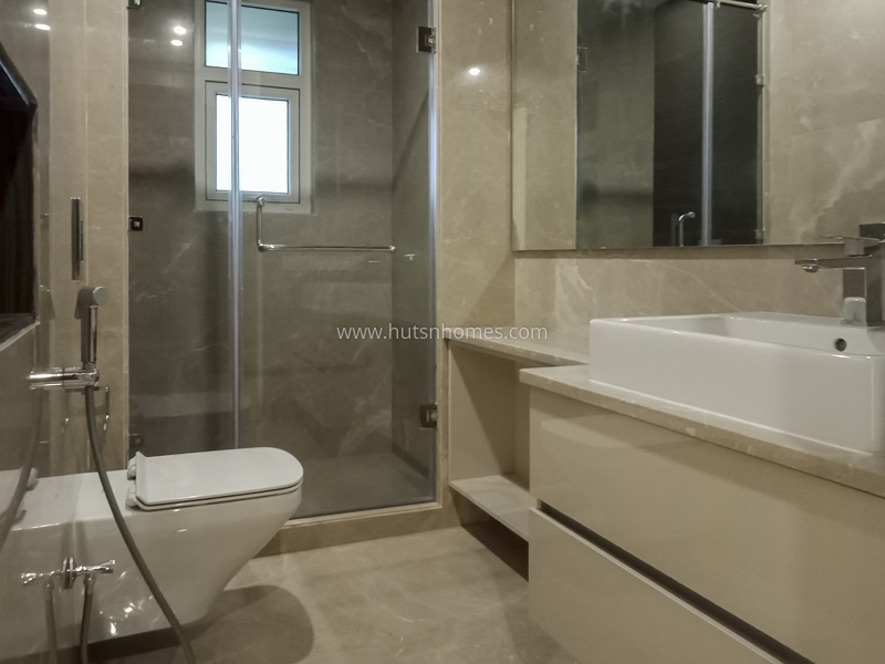 4 BHK Builder Floor For Rent in Vasant Vihar