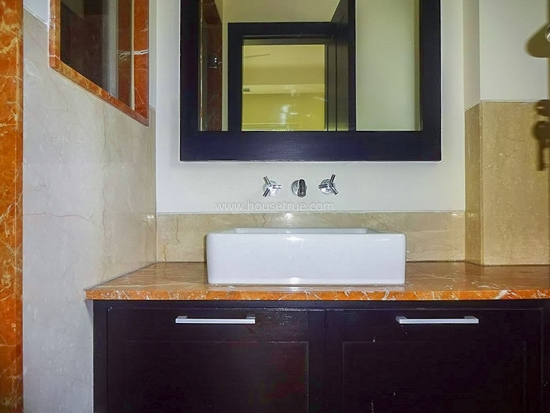 4 BHK Duplex For Rent in Vasant Vihar