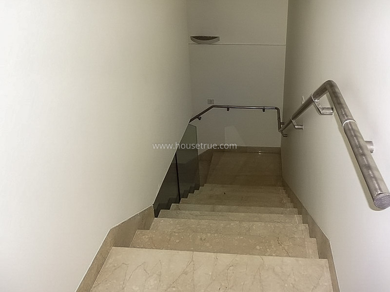 4 BHK Duplex For Rent in Vasant Vihar