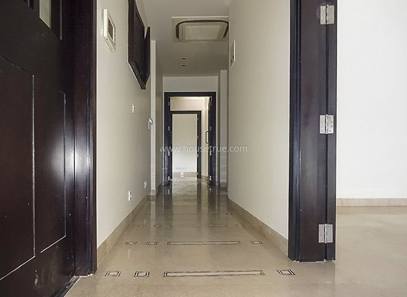 4 BHK Duplex For Rent in Vasant Vihar